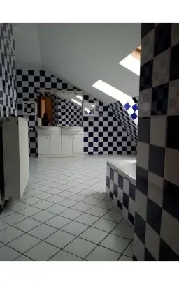 Traumhaftes Mehrfamilienhaus in Mistelbach – 3 Wohneinheiten, top gepflegt, mit Stadtblick und Weinkeller!