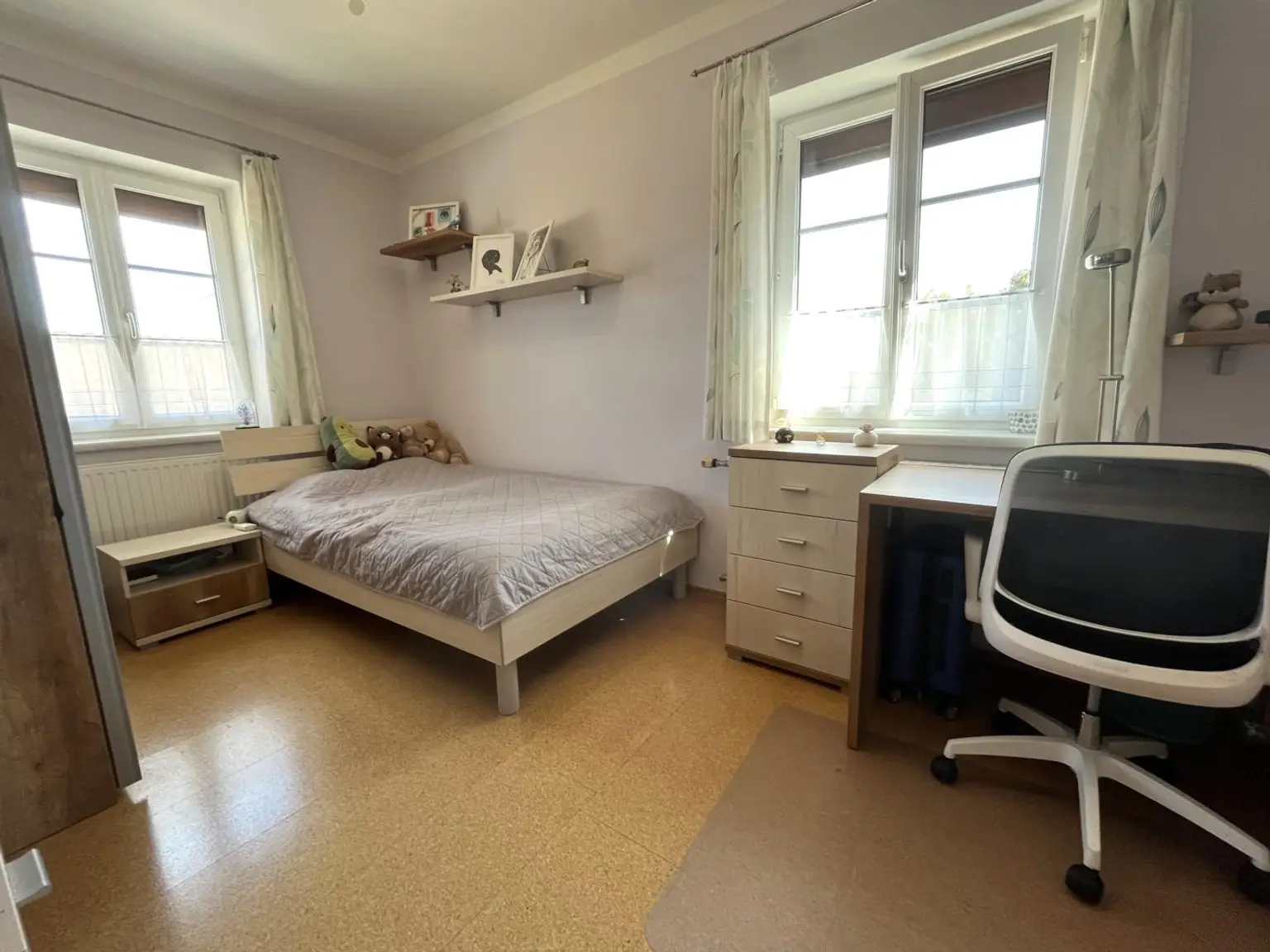 Schlafzimmer 2