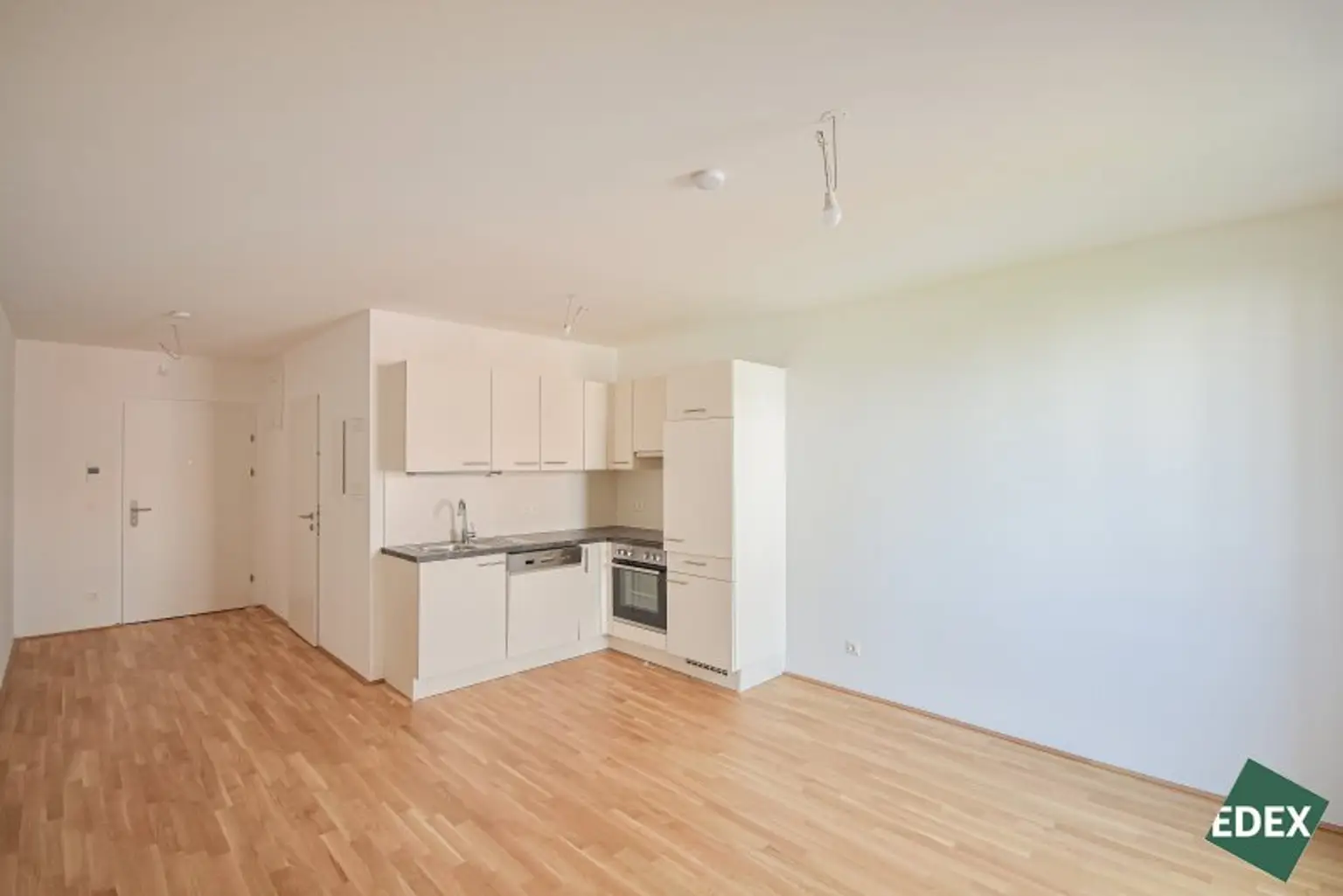 Schöne 2-Zimmer Wohnung mit Balkon