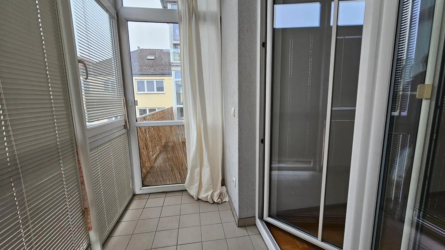 20260205_100744_resized