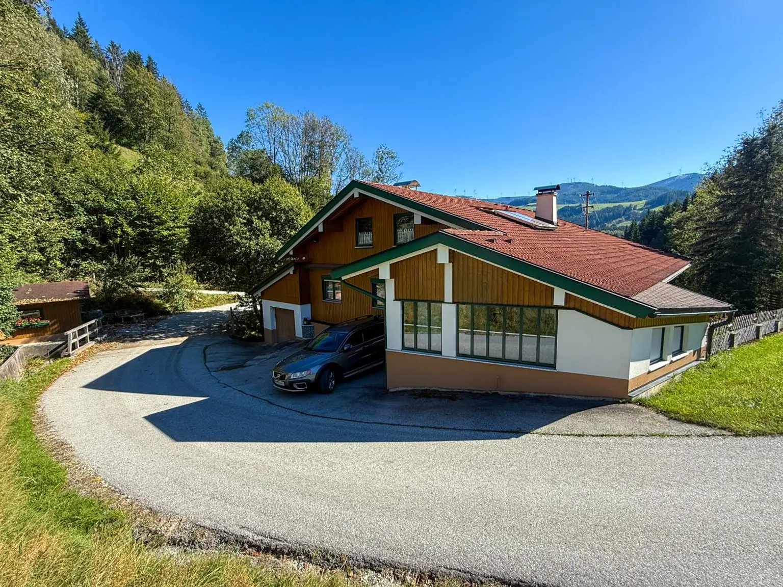 *** Wohlfühlhaus mit Kamin, Kachelofen, Gartenidylle und Ausblick von der Grillterrasse ***
