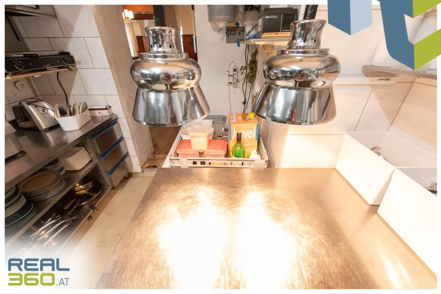 Sehr gut gelegenen Gastronomiefläche mit Gastgarten zum sofortigen Start zu vermieten!
