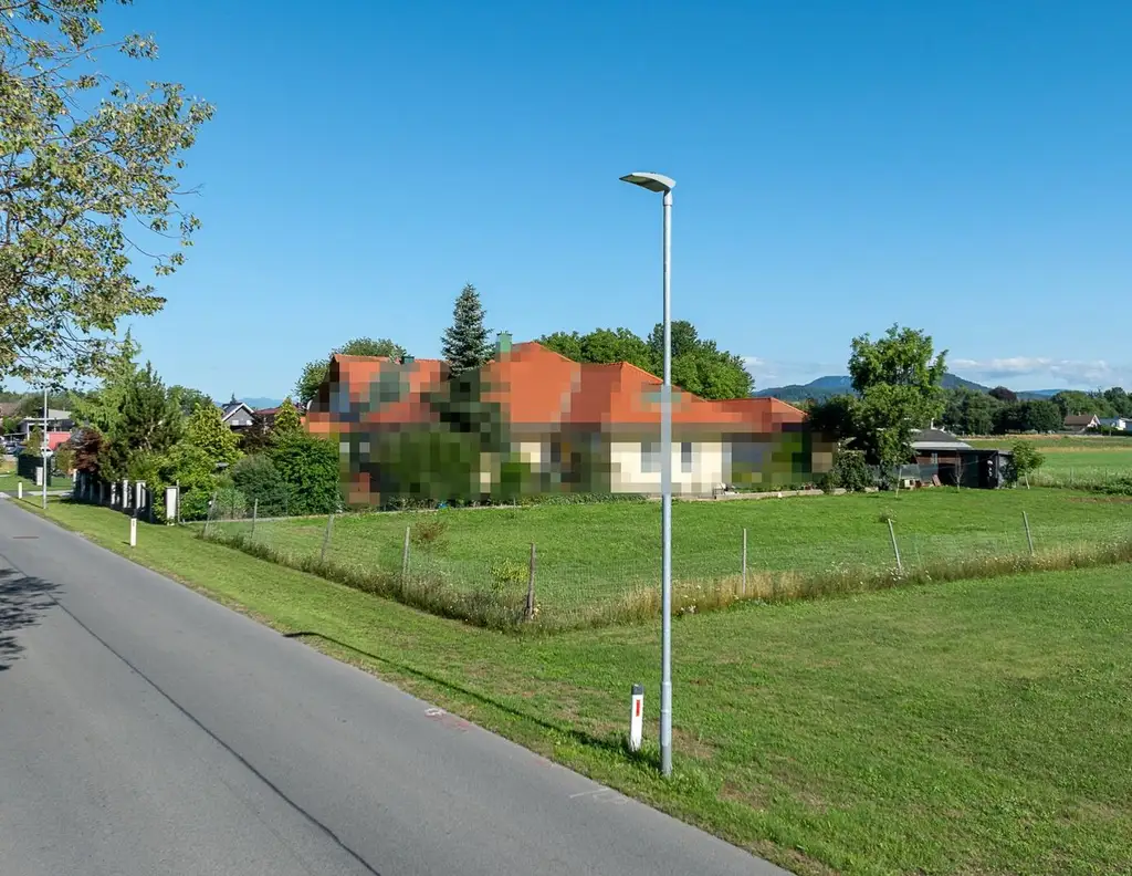 Teilbares Grundstück am Stadtrand von Klagenfurt - Ihre Chance für ein neues Zuhause.