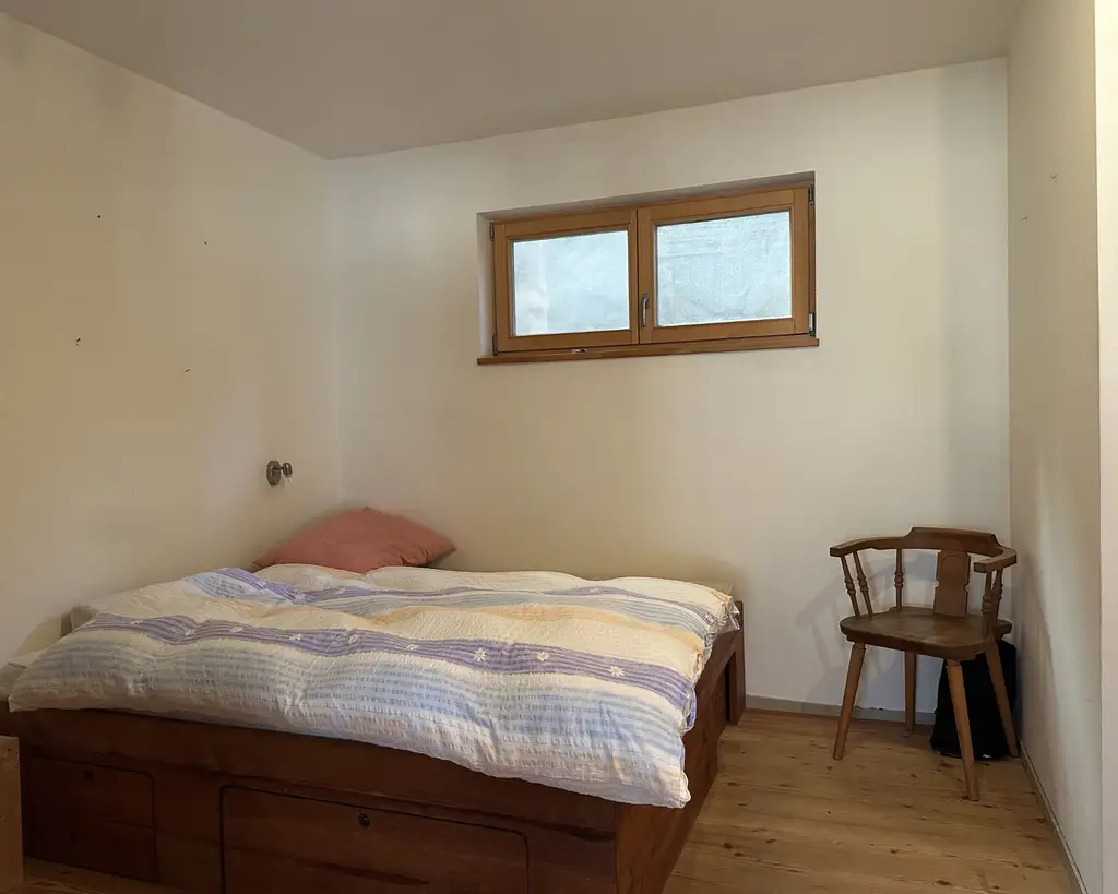 Einfamilienhaus mit großem Garten