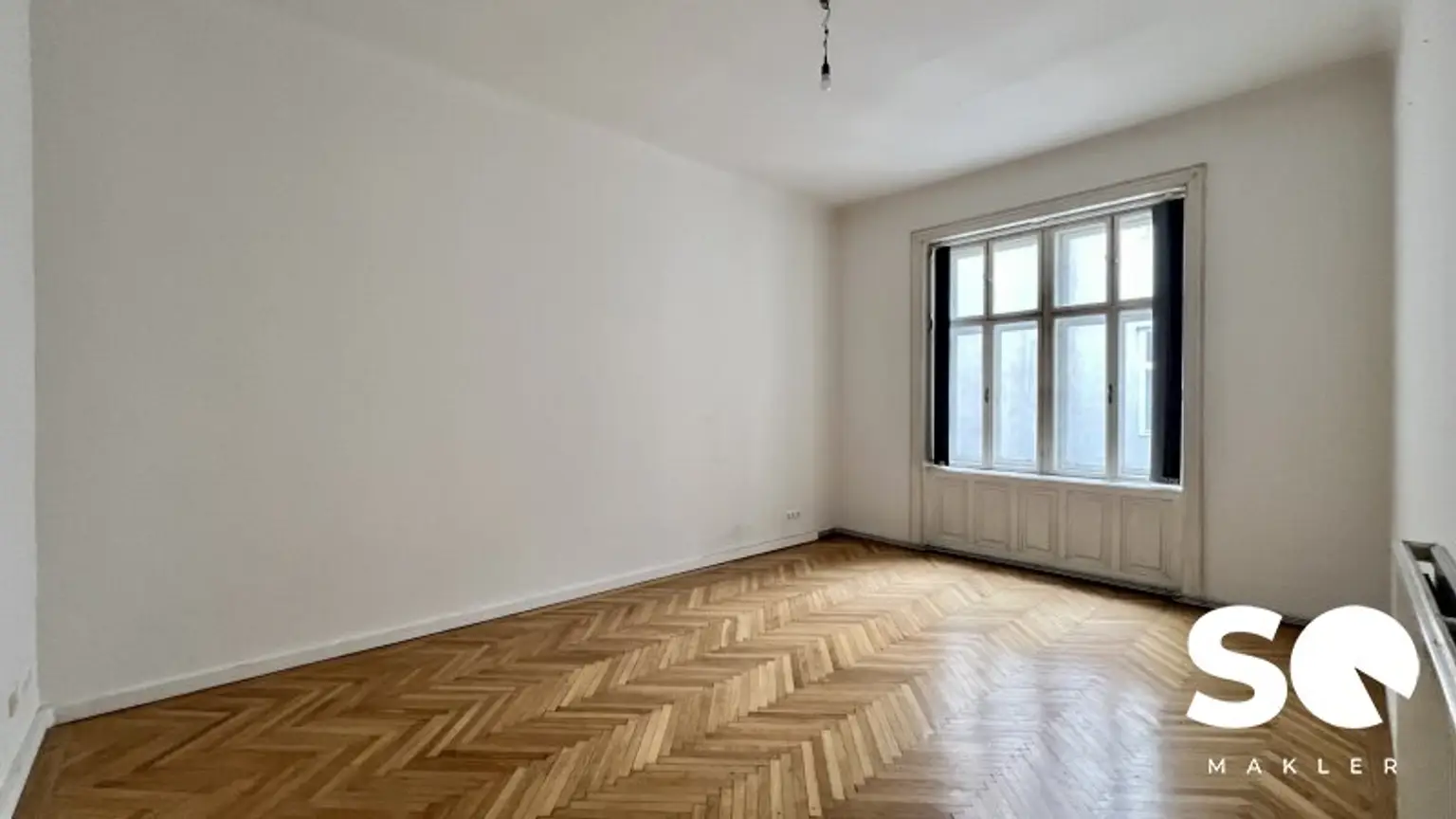 # SQ - CHARMANTE ALTBAUWOHNUNG IN EINEM GEPFLEGTEN ALTBAU -1080 WIEN