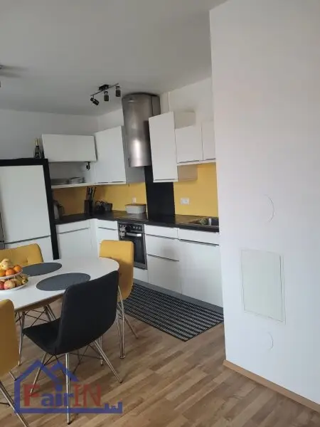 ***Moderne, helle Dachterrassenwohnung beim Hauptbahnhof ***ab 01.01.2026