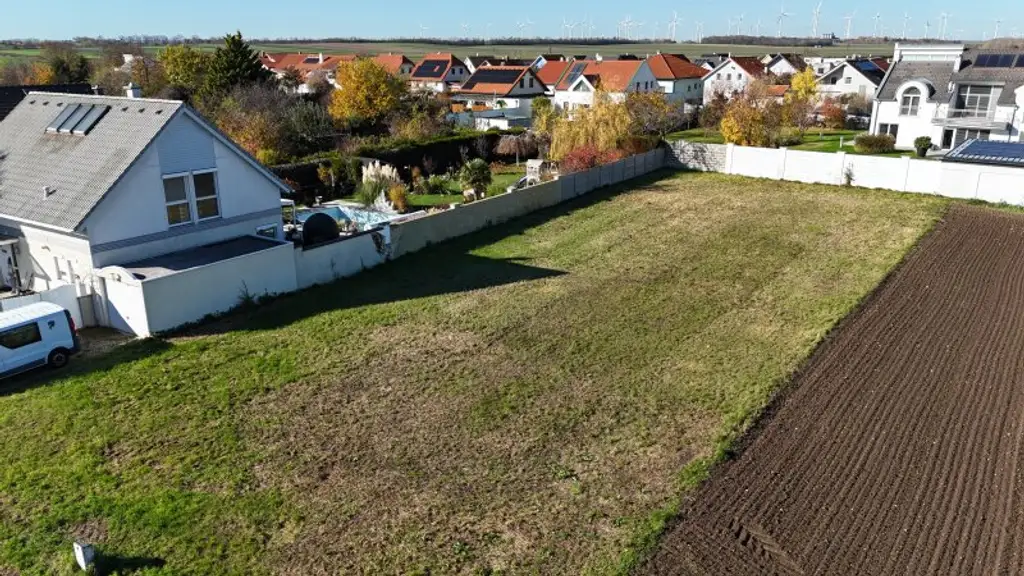 Ruhig gelegener Baugrund in Gattendorf - nur 12 km vom Outletcenter Parndorf entfernt eingebettet in das Autobahnkreuz A4 und A6