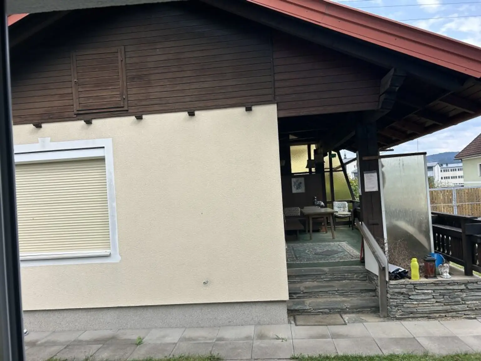 Alt aber saniertes Stadt Familienhaus – Ihr neues Zuhause für 349000 € mit Keller & Carport /  nähe medQuartier-Ärztehaus   BH & HAK Feldkirchen