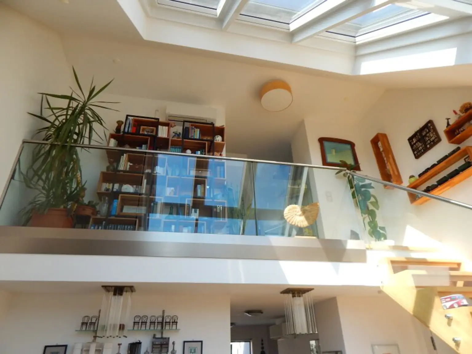 Wohntraum helle und ruhige Dachterrassenwohnung mit Fernsicht