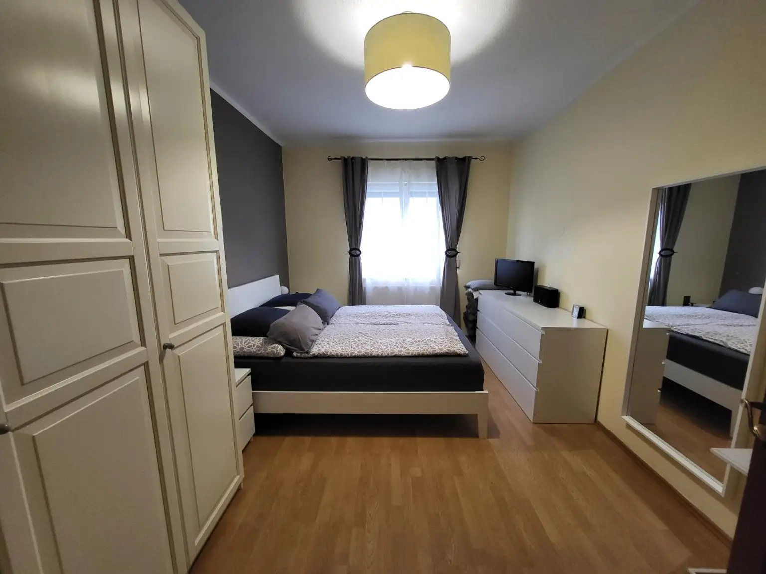 Schlafzimmer EG