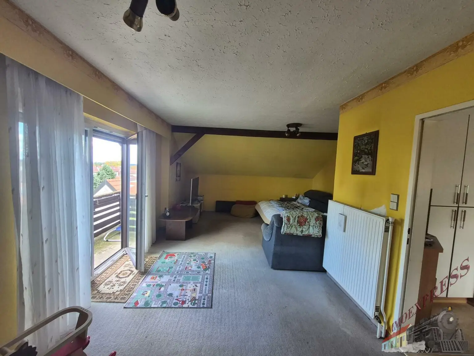 6 Zimmer mit Aussicht und 2391m2 Grundstück