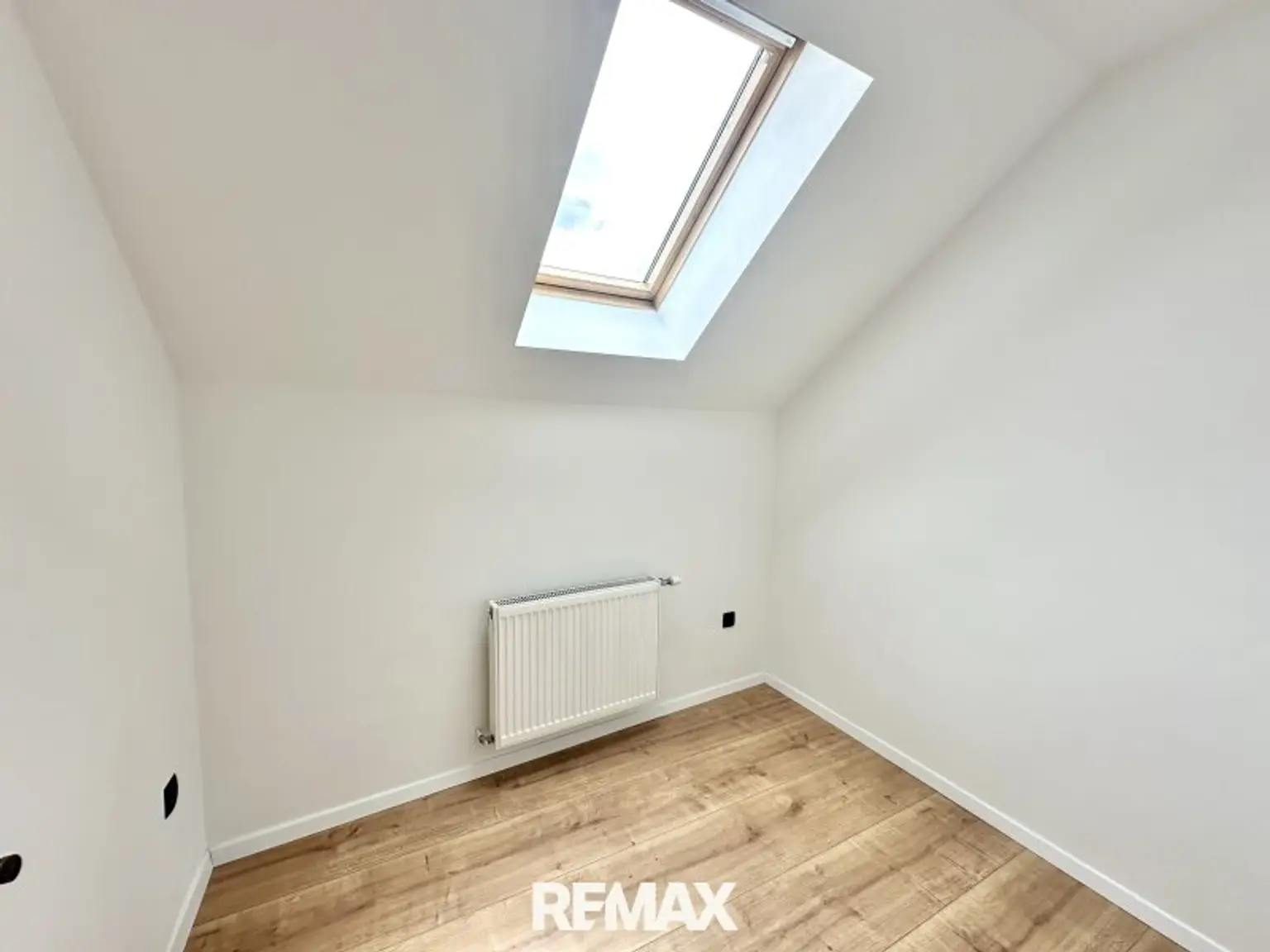 Haus 1 Kabinett OG