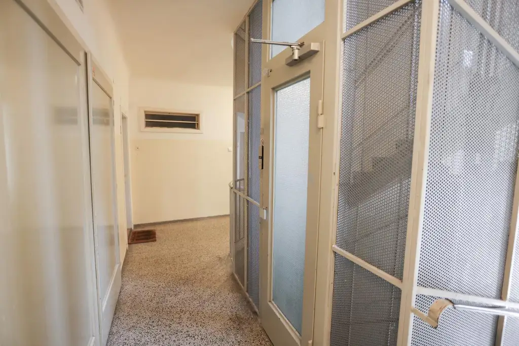Ruhig. Hell. Zentral. 2-Zimmer-Wohnung mit Lift im 20. Bezirk
