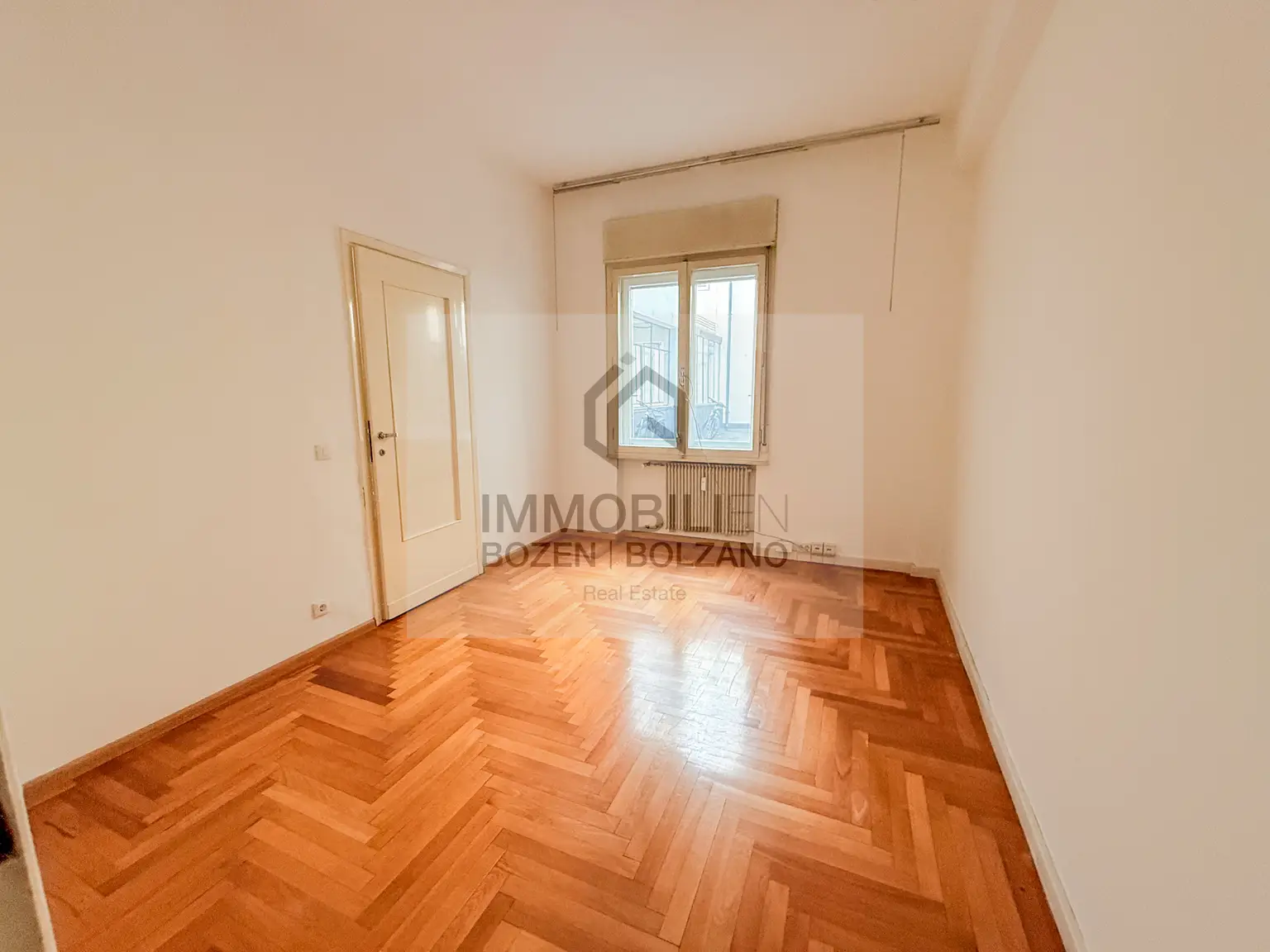 Büro in bester Zentrumslage zu vermieten