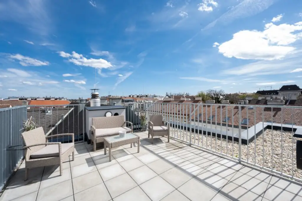 2 Zimmer Dachgeschoss mit traumhafter Dachterrasse