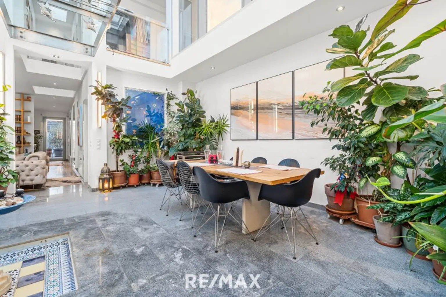 Eßbereicht im Atrium