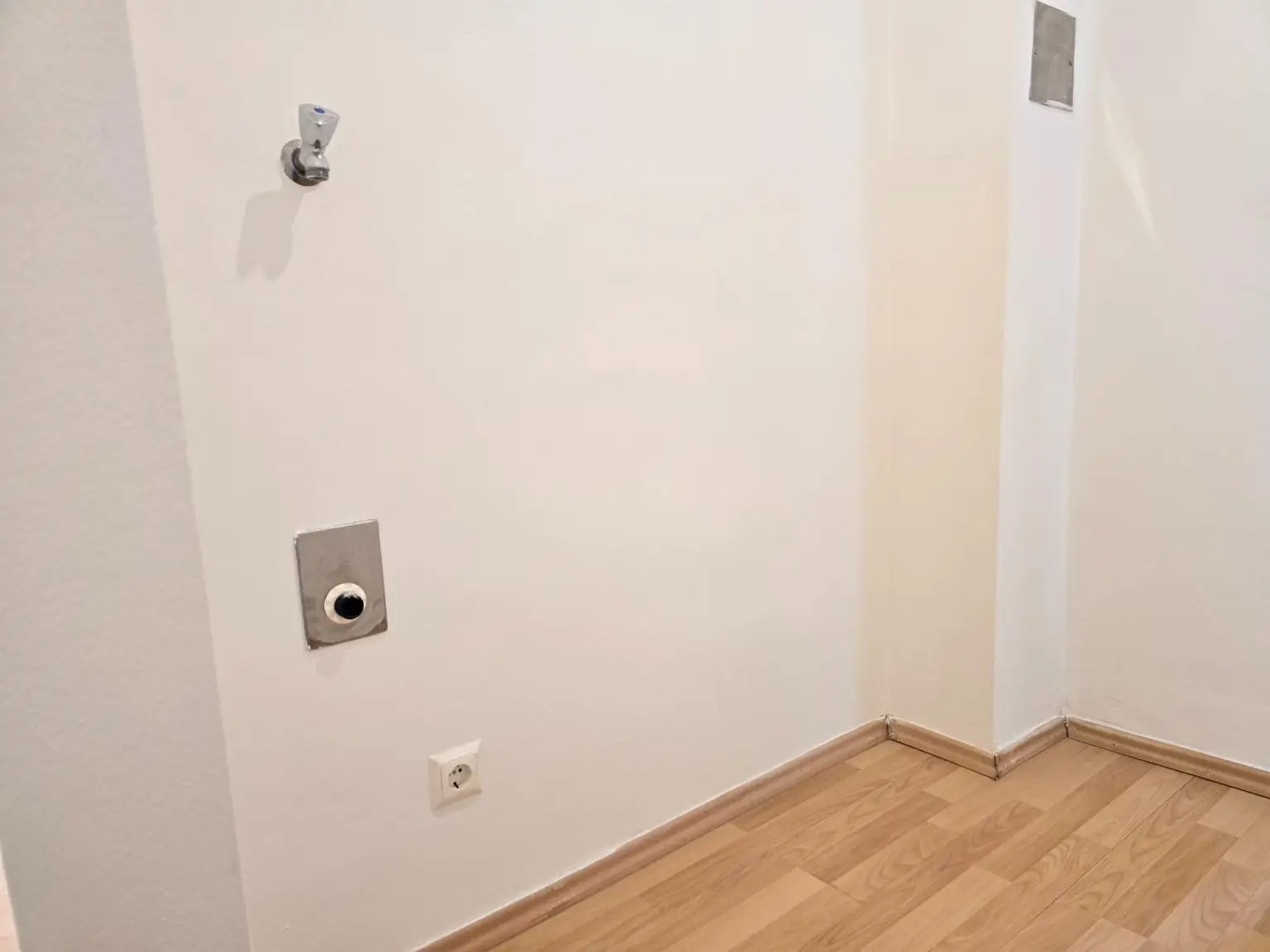 Sehr schicke und charmante Neubauwohnung in sehr guter Lage in Schwechat