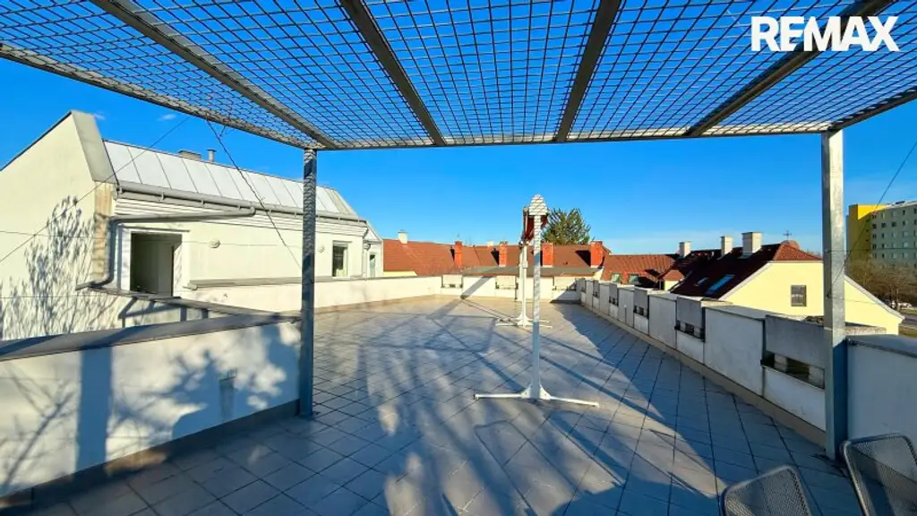 Ehemaliges Seniorenheim, gewerbliche Widmung, große Dachterrasse & 16 Garagen in Wiener Neustadt – Top Chance!