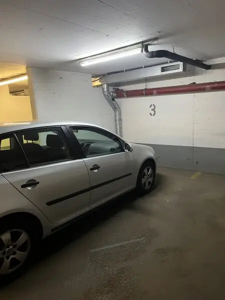 Bezaubernde 2-Zimmer-Wohnung mit KFZ-Stellplatz in Top-Lage des 4. Bezirks