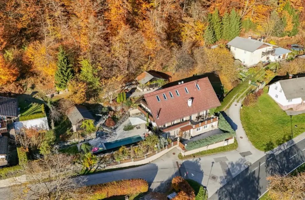 Wohntraum mit Swimming Pool & Sonnenterrasse in Velden am Wörther See