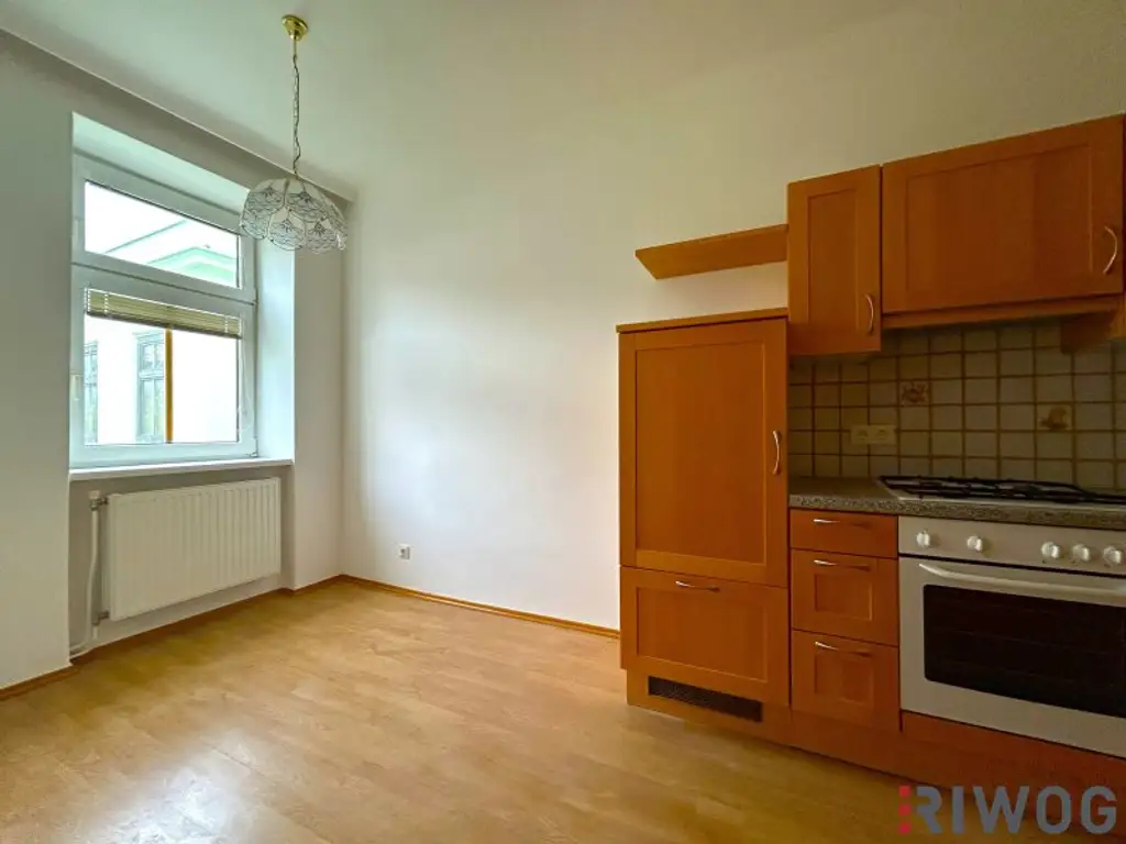 Nähe Pragerstraße und Nordbrücke*** 3 Zimmer mit separater Küche *** am Anton Anderer Platz