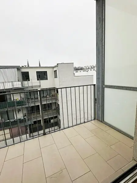 HUMBOLDTPLATZ, U1-NÄHE, 68 m2 Neubau inkl. 4 m2 Loggia, Wohnküche, 1 Zimmer, 3. Liftstock, Humboldtgasse