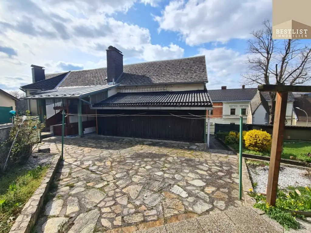 4 Wohnungen - 1 Gebäude - Perfektes Mehrfamilienhaus