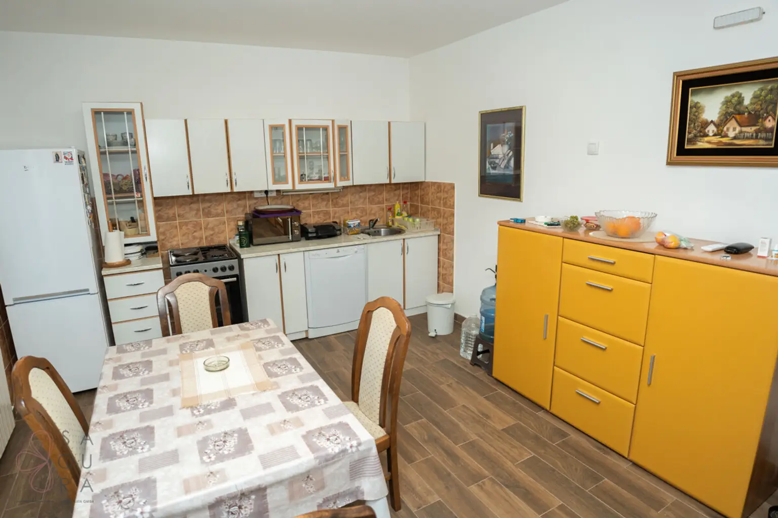 Elegantes Familienhaus nahe Belgrad – Ruhe, Komfort & Investition