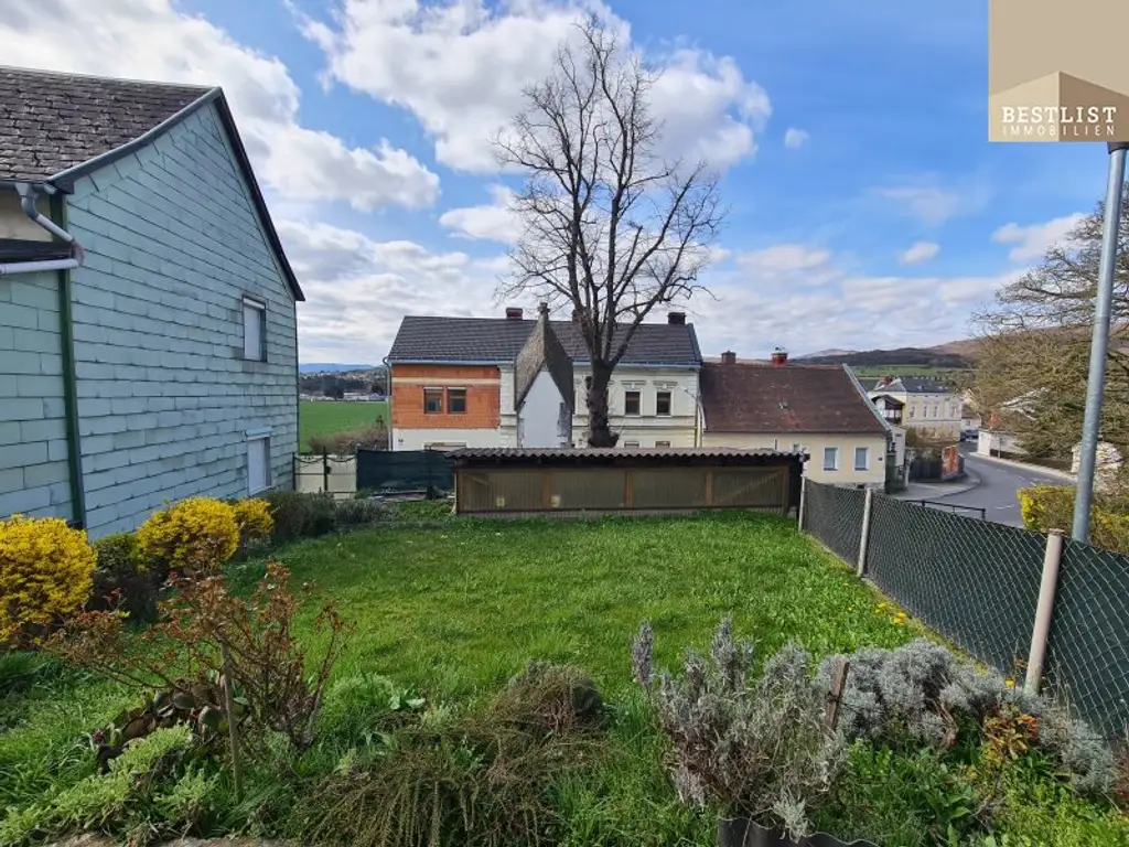 4 Wohnungen - 1 Gebäude - Perfektes Mehrfamilienhaus