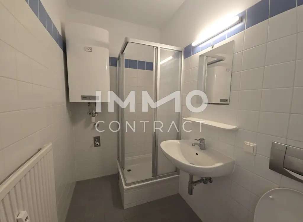 SINGLE-HIT:  Schöne Klein-Wohnung bei der KF-UNI mit TERRASSE - Heinrichstraße 47b Top 08A