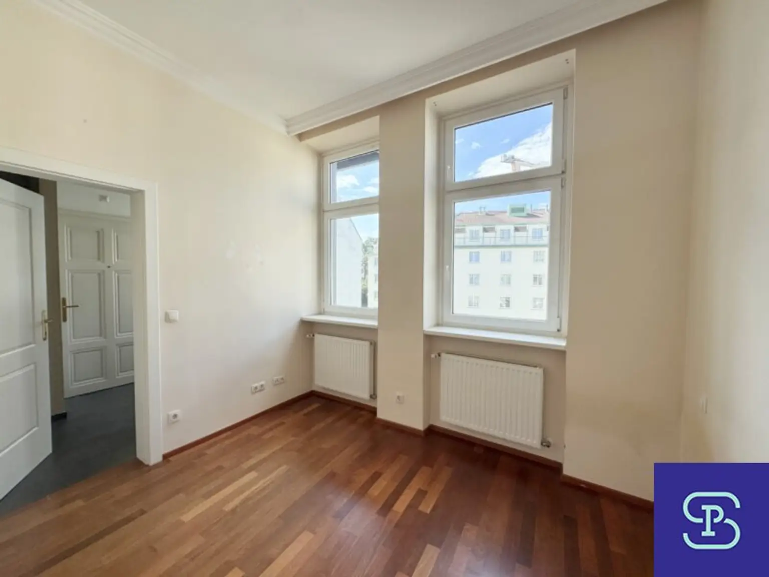 Sonnige 52m² Altbauwohnung mit Balkon Nähe Pilgramgasse - 1050 Wien