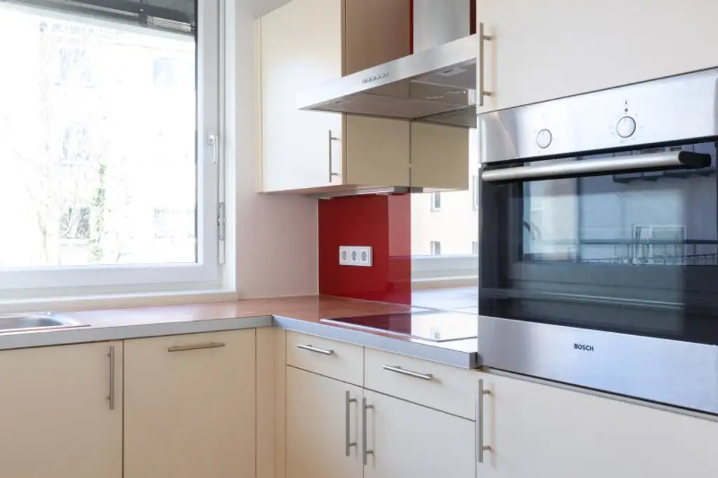 Gemütliche 3-Zimmer-Wohnung mit Balkon in 1100 Wien – Ihr neues Zuhause wartet!