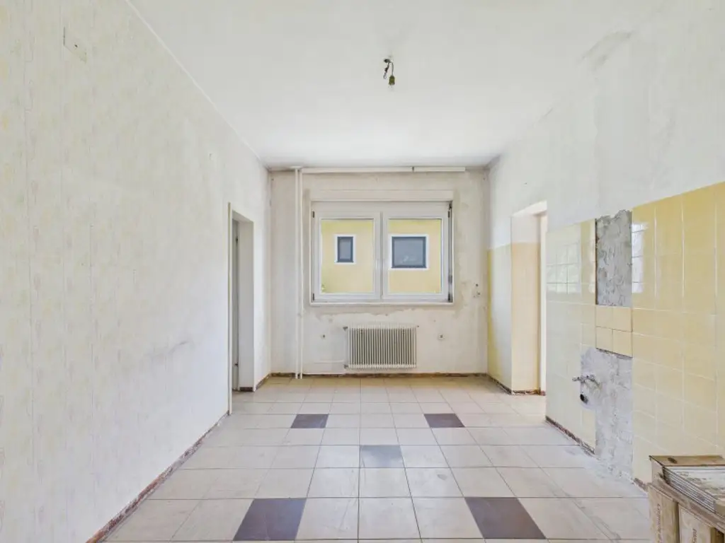 6-Zimmer Einfamilienhaus in Strasshof an der Nordbahn | 810 m² großes Grundstück mit Pool