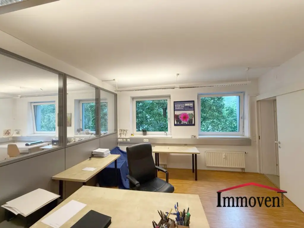 Gut geschnittenes Büro nahe dem Universitätszentrum