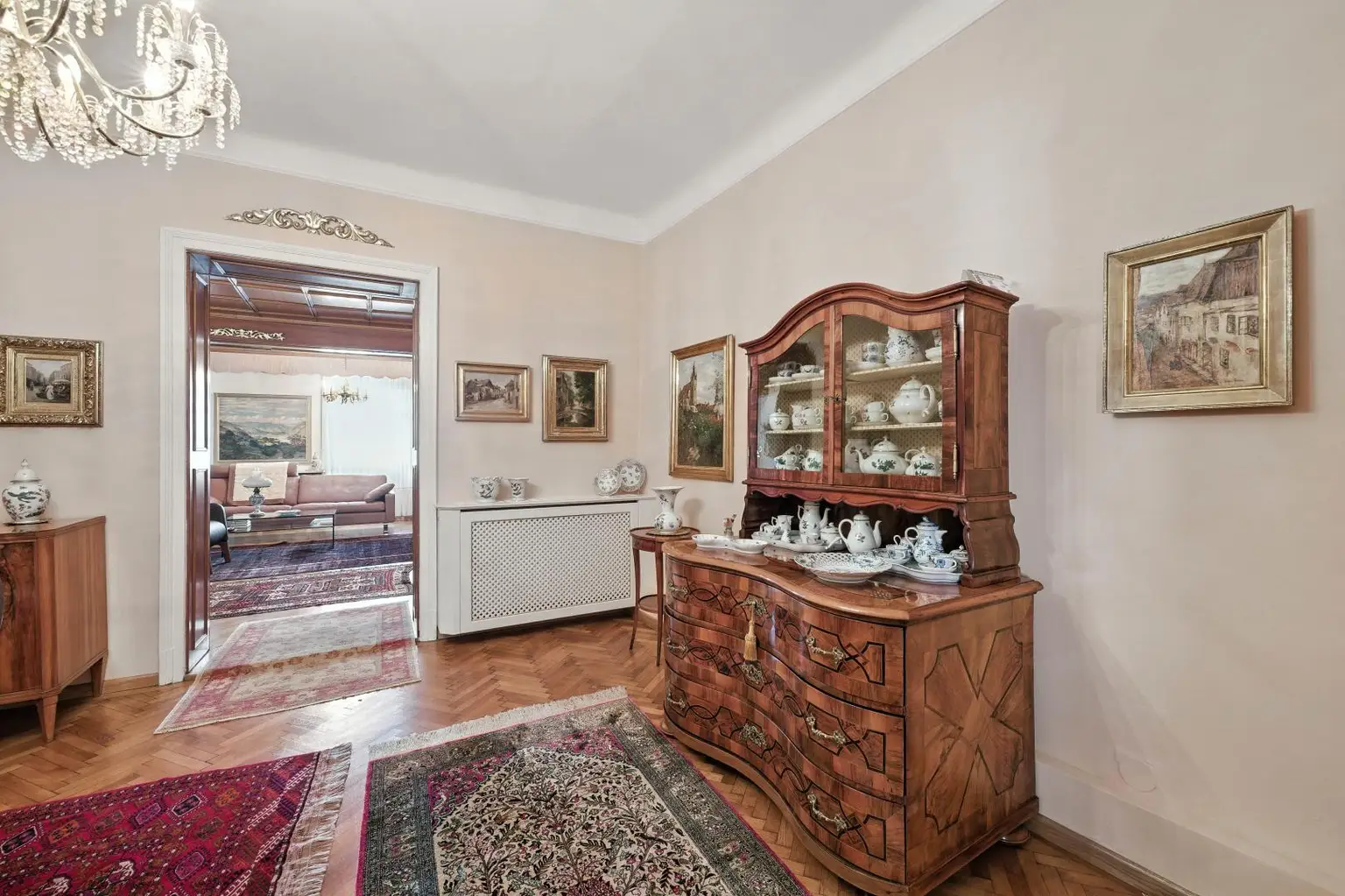 EINZIGARTIGE STILALTBAU-RESIDENZ IM HERZEN DER KREMSER ALTSTADT!