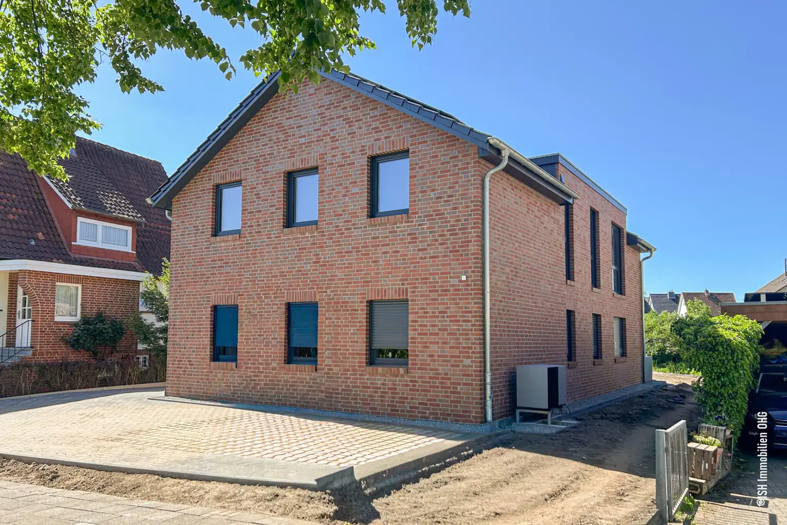 Straßenansicht