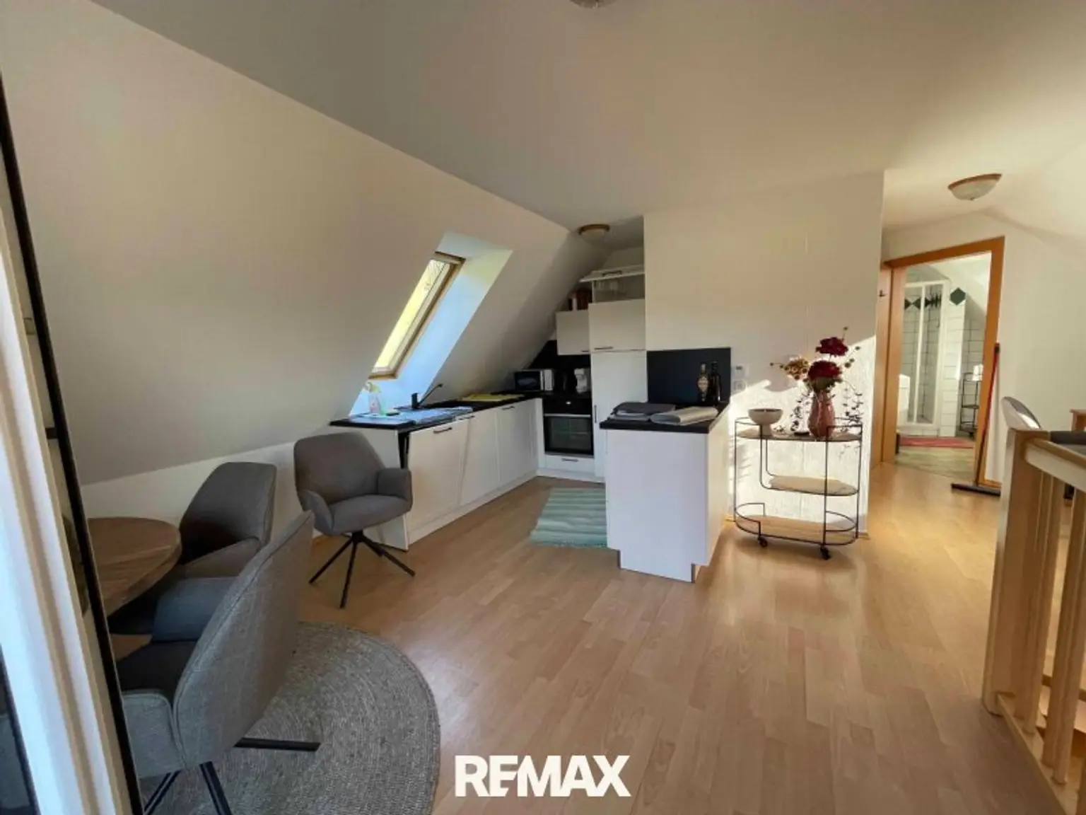 Appartement oberhalb der Garage