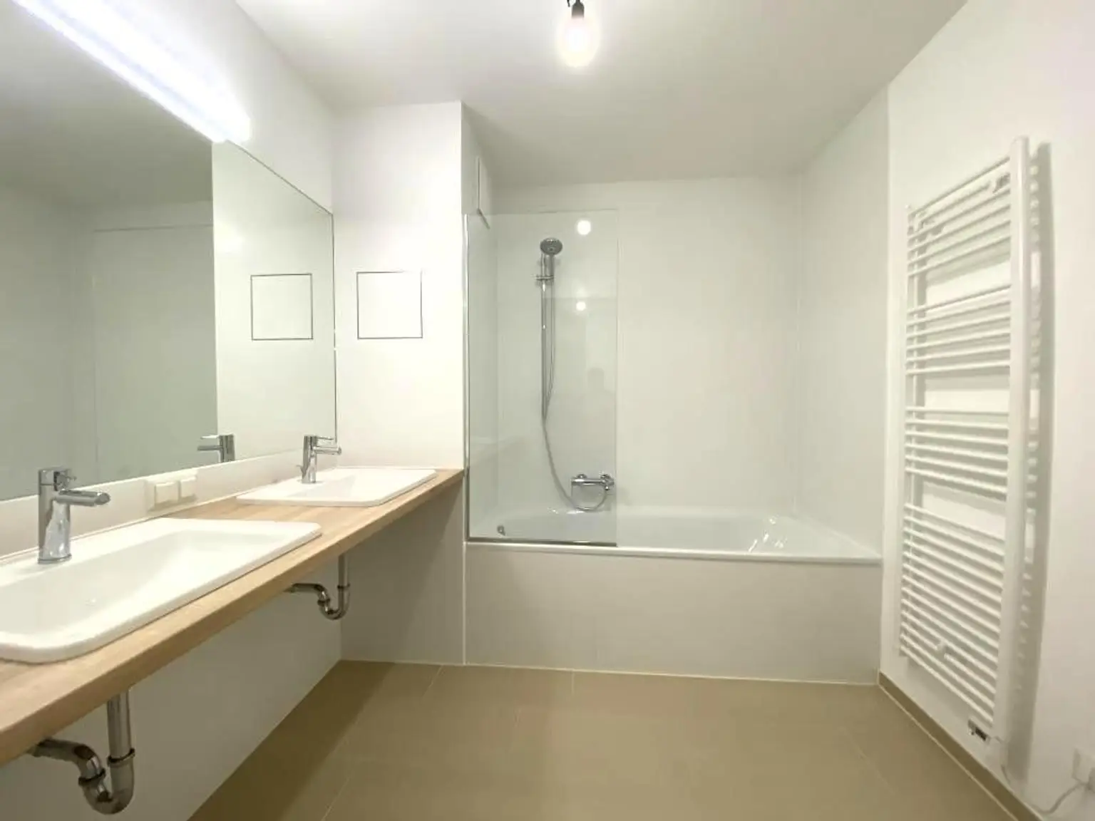 Viele gute Geschichten beginnen mit einem neuen Zuhause!