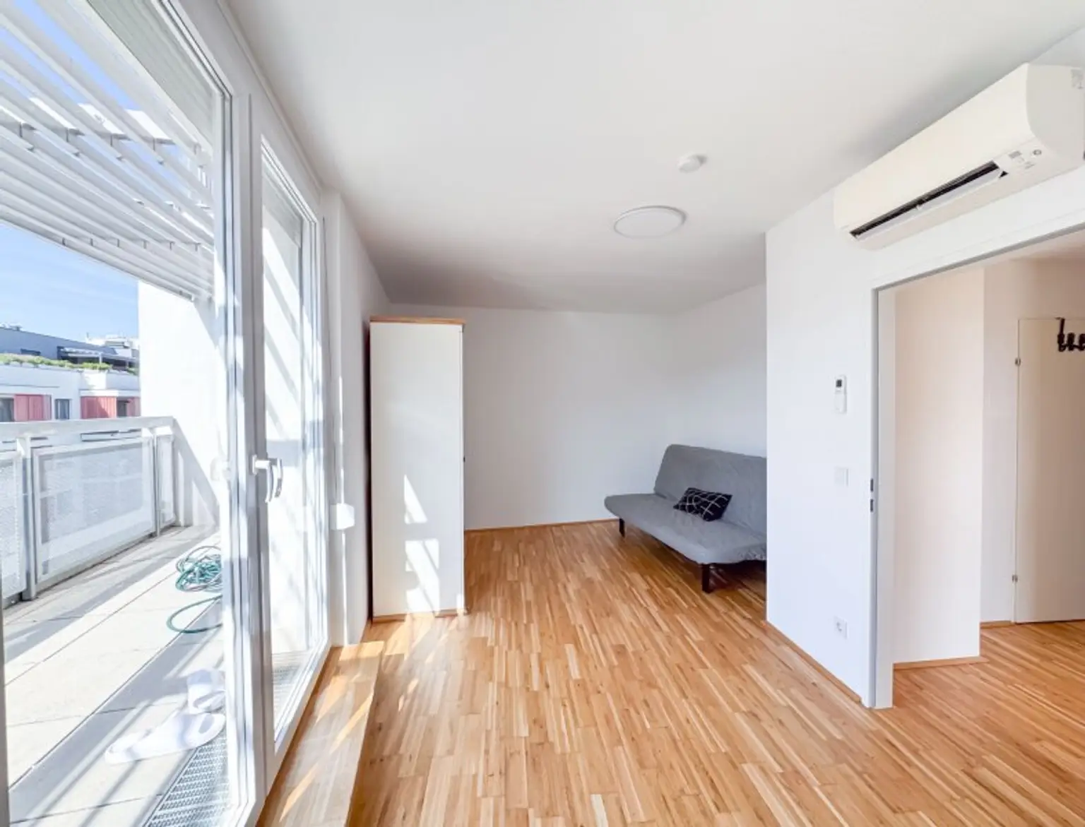 Exklusive 3-Zimmer-Maisonette mit traumhafter Terrassenfläche im Zentrum von Schwechat