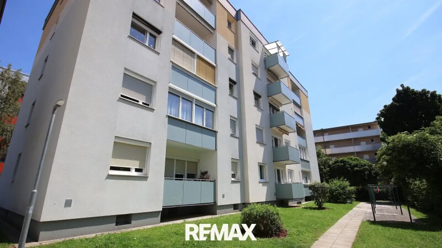 Hausansicht Richtung Balkon