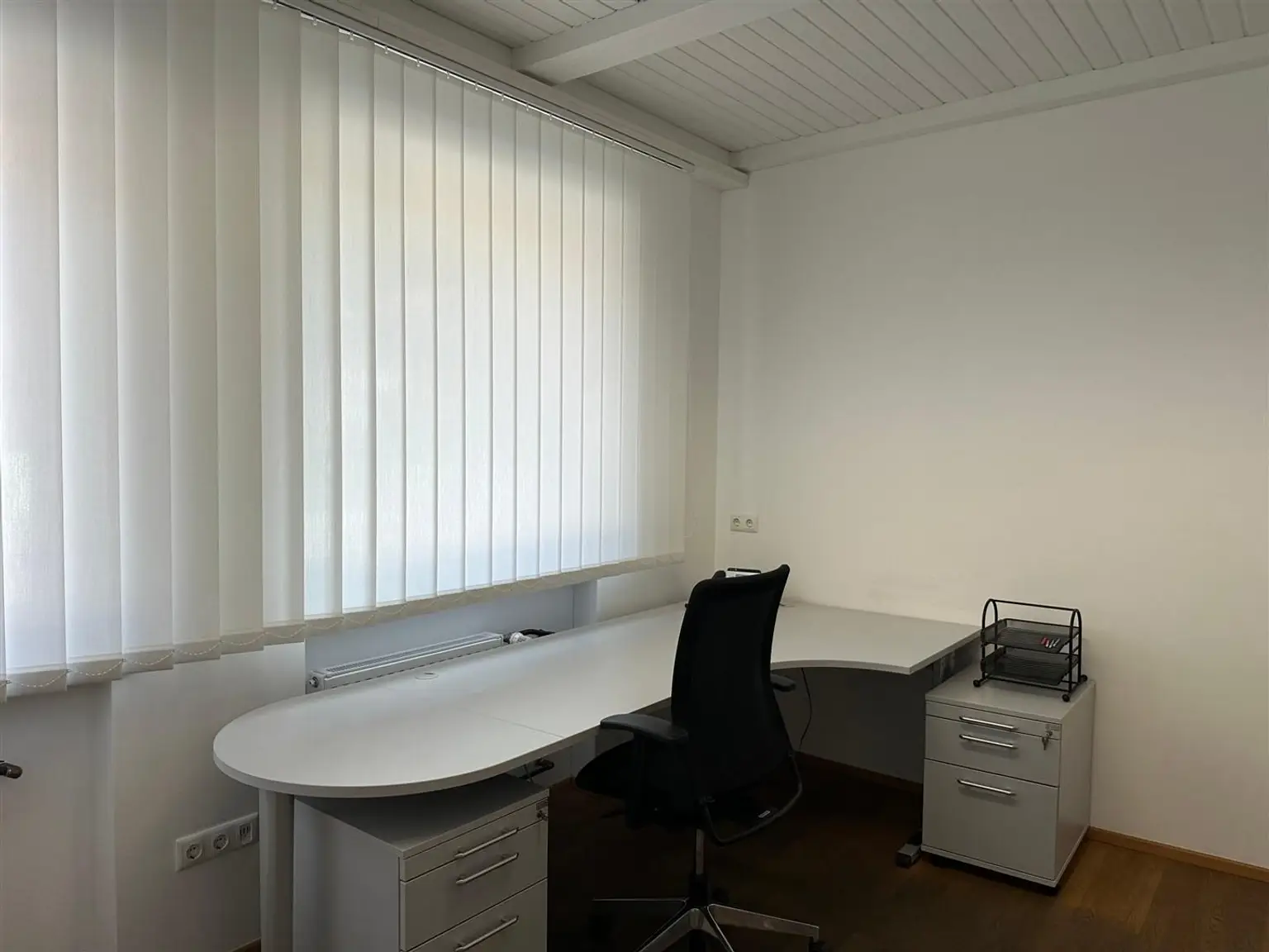 Büro-, oder  Praxisräumlichkeiten  - auch teilbar