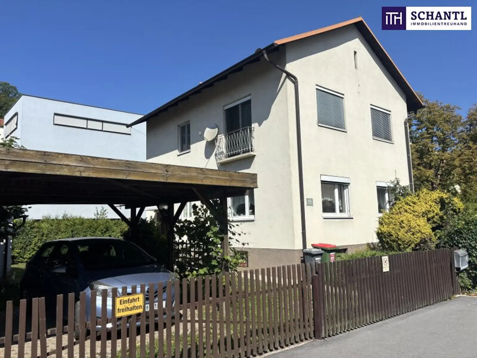 ++GARTENWOHNUNG in in RUHIGER STRASSGANGER-LAGE++ GARTENNUTZUNG ca. 280m², CARPORT++ LEICHT SANIERUNGSBEDÜRFTIG++