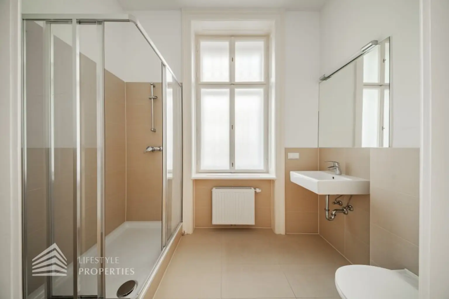 Schöne 4 - Zimmer Wohnung in bester Lage