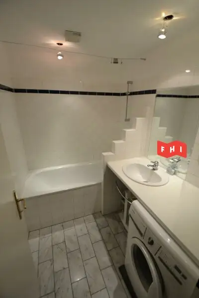 Südseitige 2 Zimmer Altbaumiete Nähe Yppenplatz