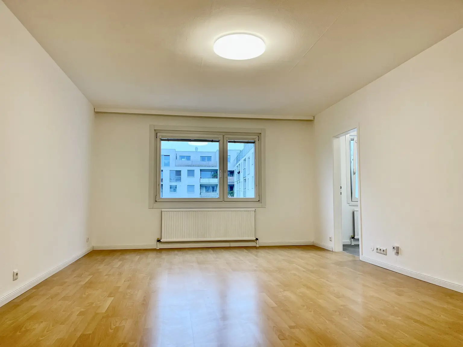 MIETWOHNUNG IN ZENTRALER LAGE IN FLORIDSDORF