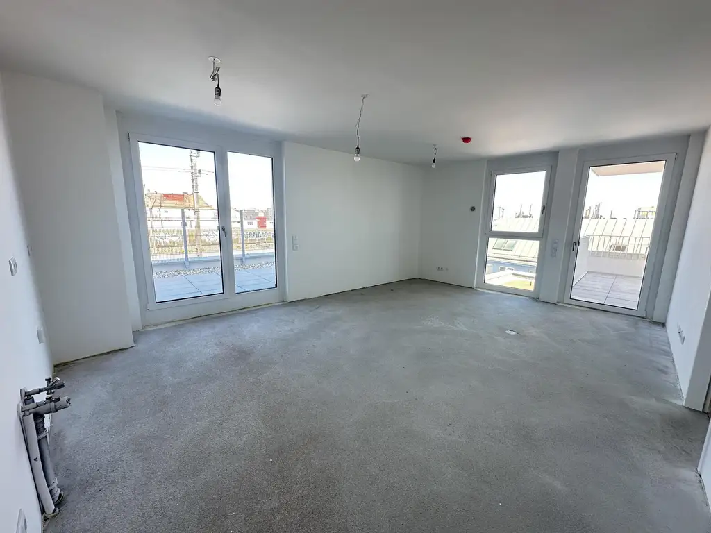 ZU HAUSE DIREKT AN DER U3