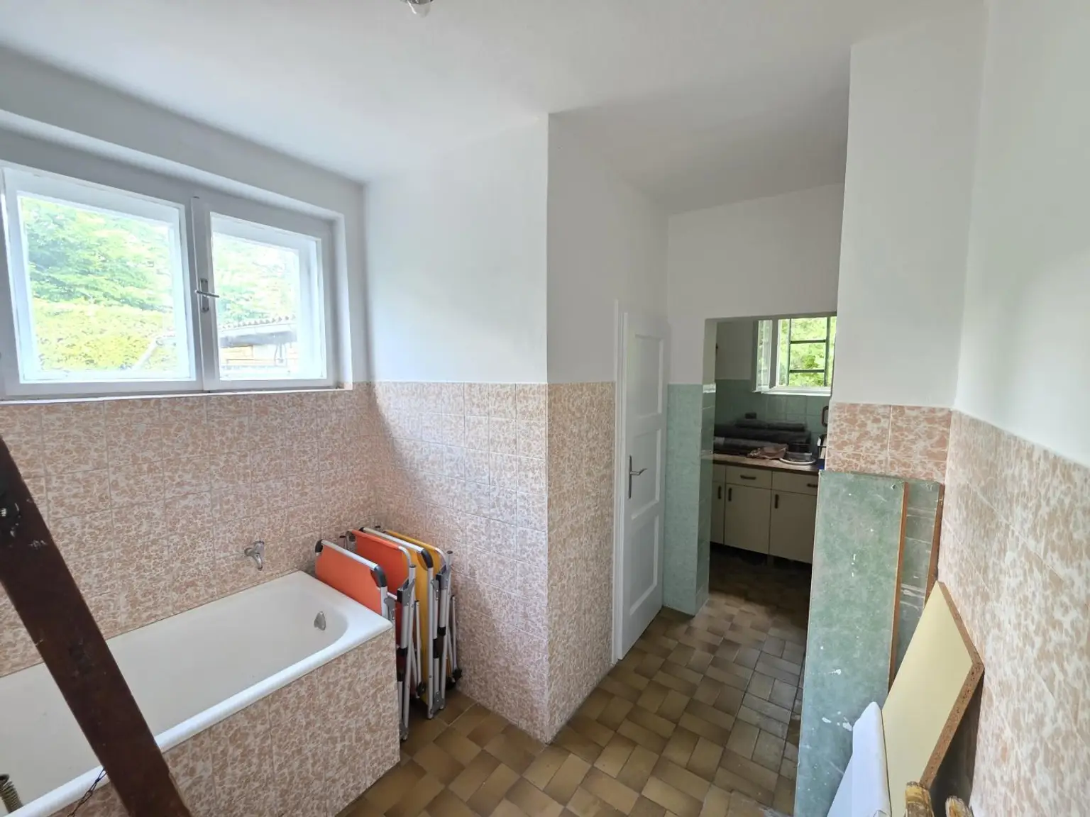 Badezimmer hinten