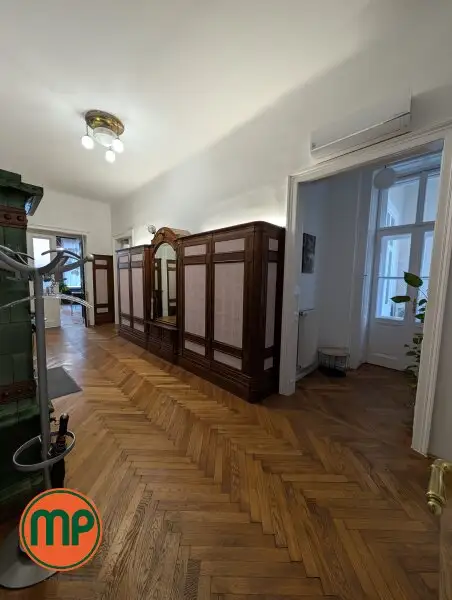 PER ASPERA AD ASTRA – Geschäftsräumlichkeit auf höchstem Niveau