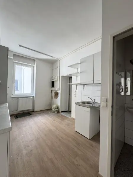 Ruhiges Büro oder Praxis in Top-Lage des 4. Bezirks