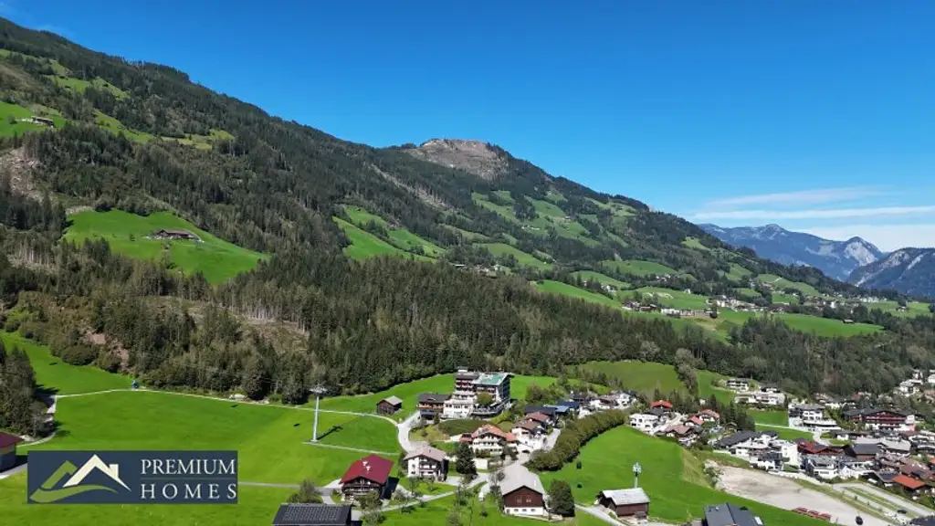 FÜGENBERG - Es erwartet Sie eine Doppelhaushälfte in Aussichtslage - 5 Zimmer, Garten & 2 Balkone!